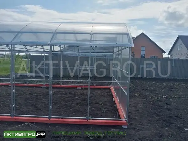 Теплица Ударница Благодатная, ширина 4/5 м, труба 40х20 + 20х20 Теплица Ударница Благодатная, ширина 4/5 м, труба 40х20 + 20х20